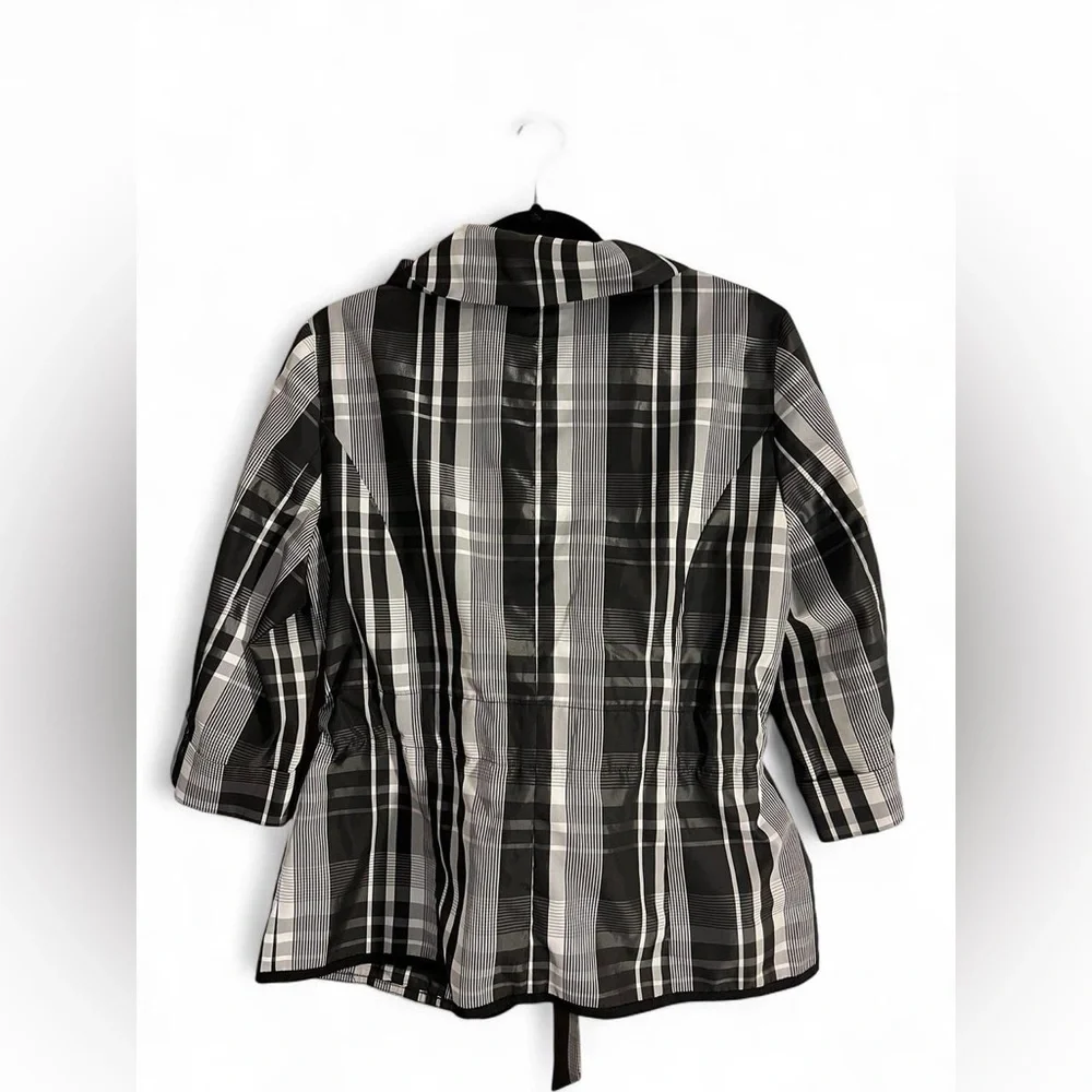 TRIBAL Black White Plaid Zip-Up Jacket – Size 12 – Drawstring Waist